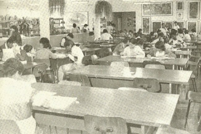 Biblioteca Municipal 1985