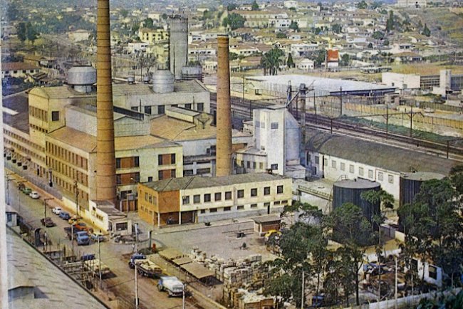 Empresa Vidrobras no ano de 1974