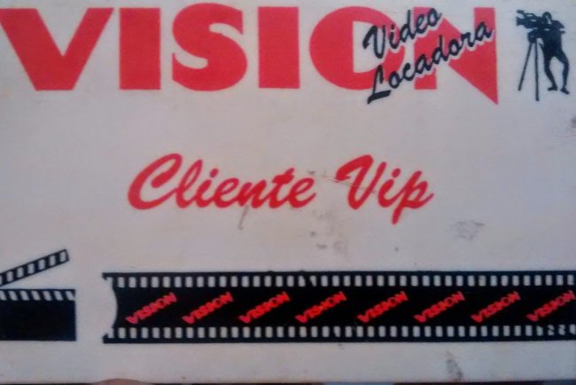 Cartão de sócio Locadora Vision dos tempos do VHS!