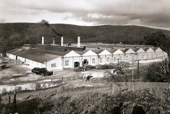 História da Porcelana Schmidt de 1933 a 1981