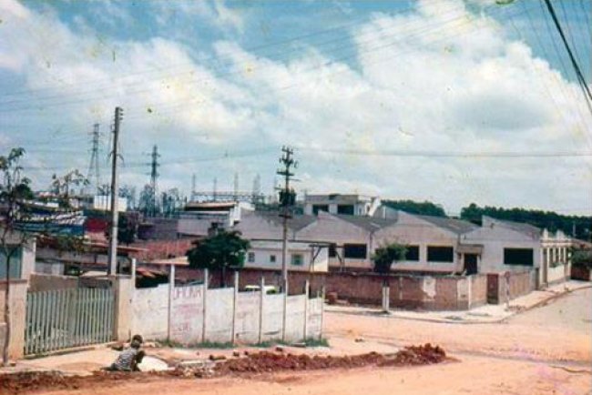 Rua Santa Cecília, bairro Matriz antes e depois