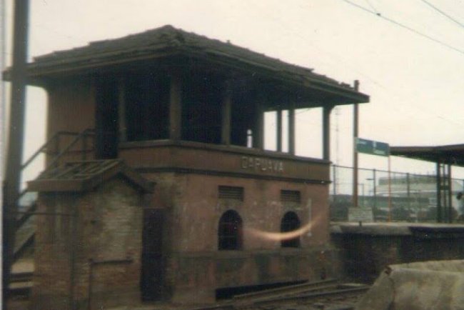 Cabina do posto de Capuava em 1987