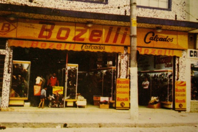 Bozelli Calçados no centro de Mauá meados de 1979