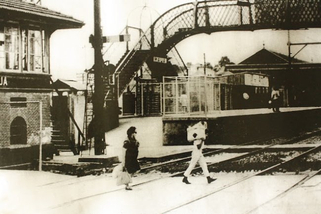 Antiga passarela e porteiras de Mauá meados de 1970/60