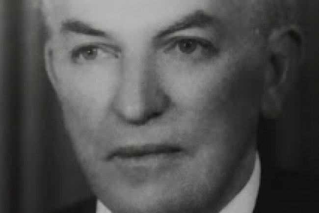 História Política de Mauá: Américo Perrela