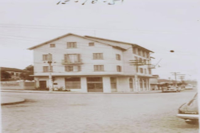 Antigo Hotel Cavalo Branco em Santo André