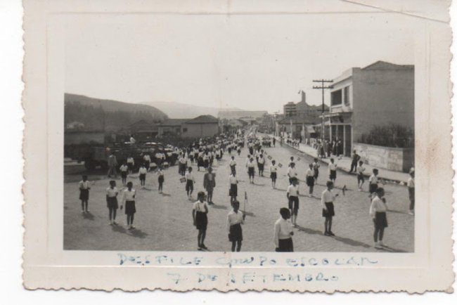 Região da Praça Primeiro de Maio em Mauá (Comparativo)