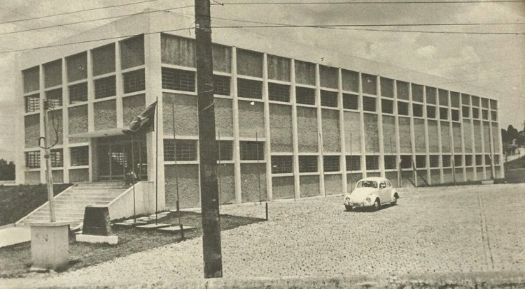 Biblioteca central em 1972, você lembra?