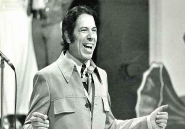 Show do Silvio Santos em Mauá nos anos 60.