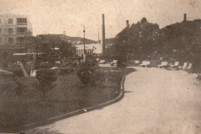 A Praça 22 de Novembro na Década de 1950: Um Marco da Emancipação de Mauá