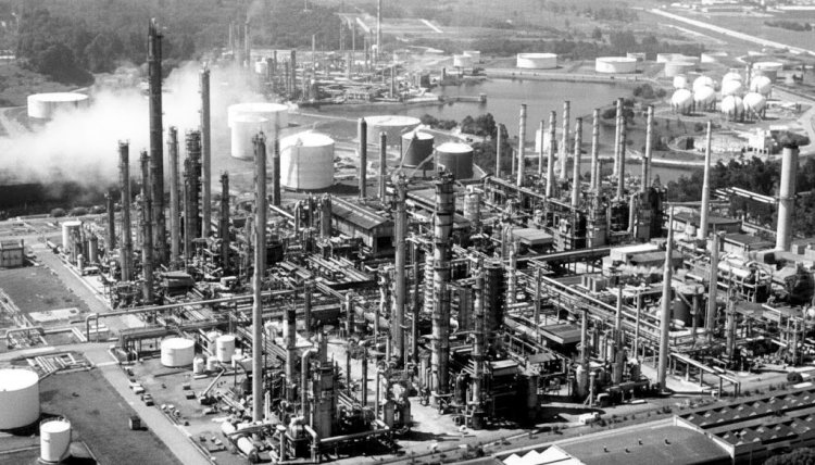 O Surgimento do Polo Petroquímico de Capuava e a Transformação de Mauá