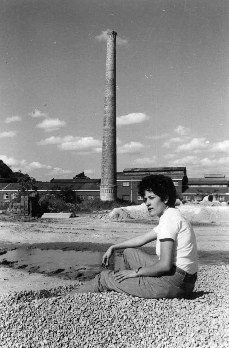 Léa Aparecida de Oliveira: Operária, Poeta e Resistência – Especial Dia da Consciência Negra