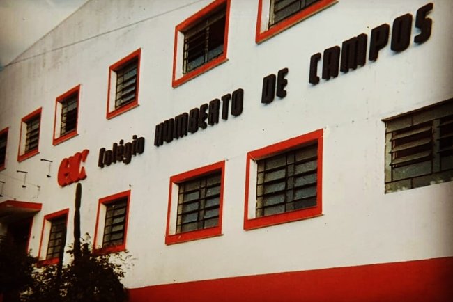 Colégio Humberto de Campos na rua Almirante Barroso em Mauá década 1980