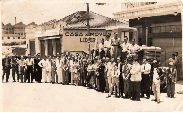 Entrega de Trator à Prefeitura de Mauá no final dos anos 1950