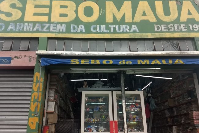 Bancas de jornais e sebos: patrimônio cultural da leitura em Mauá