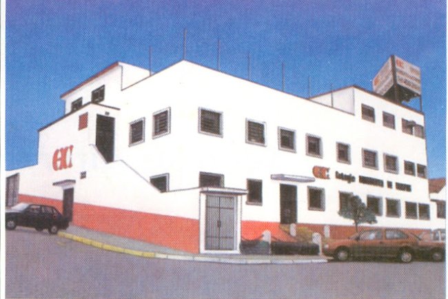 Se você foi aluno do Colégio Humberto de Campos nos anos 90, prepare-se para uma viagem no tempo